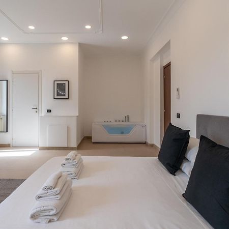 San Giovanni Comfort Suite Roma Esterno foto