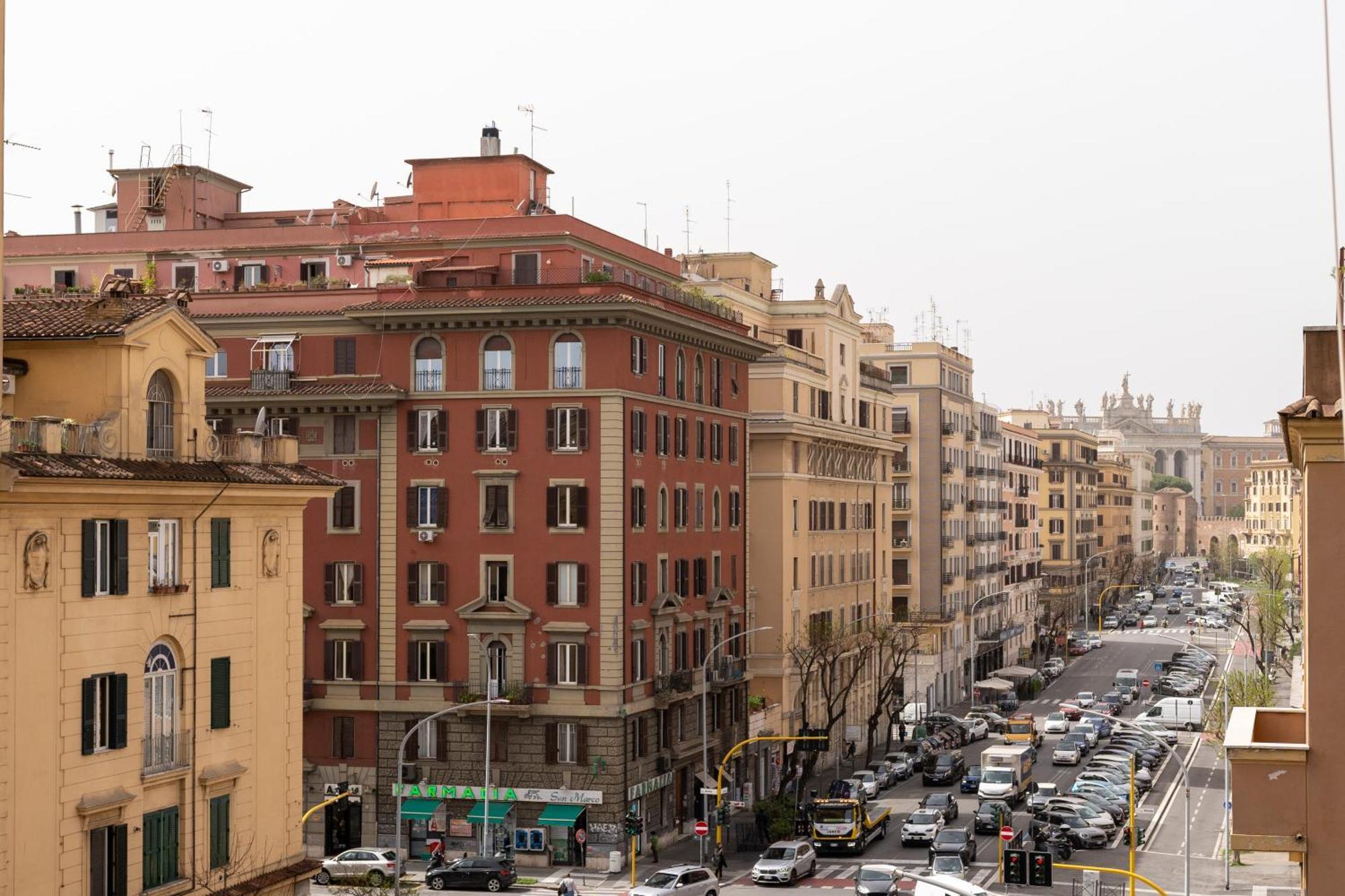 San Giovanni Comfort Suite Roma Esterno foto