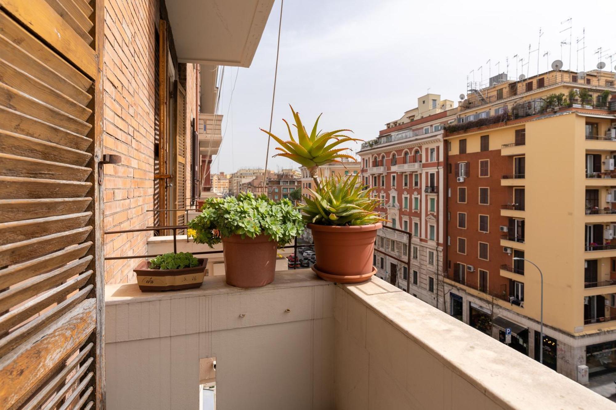 San Giovanni Comfort Suite Roma Esterno foto