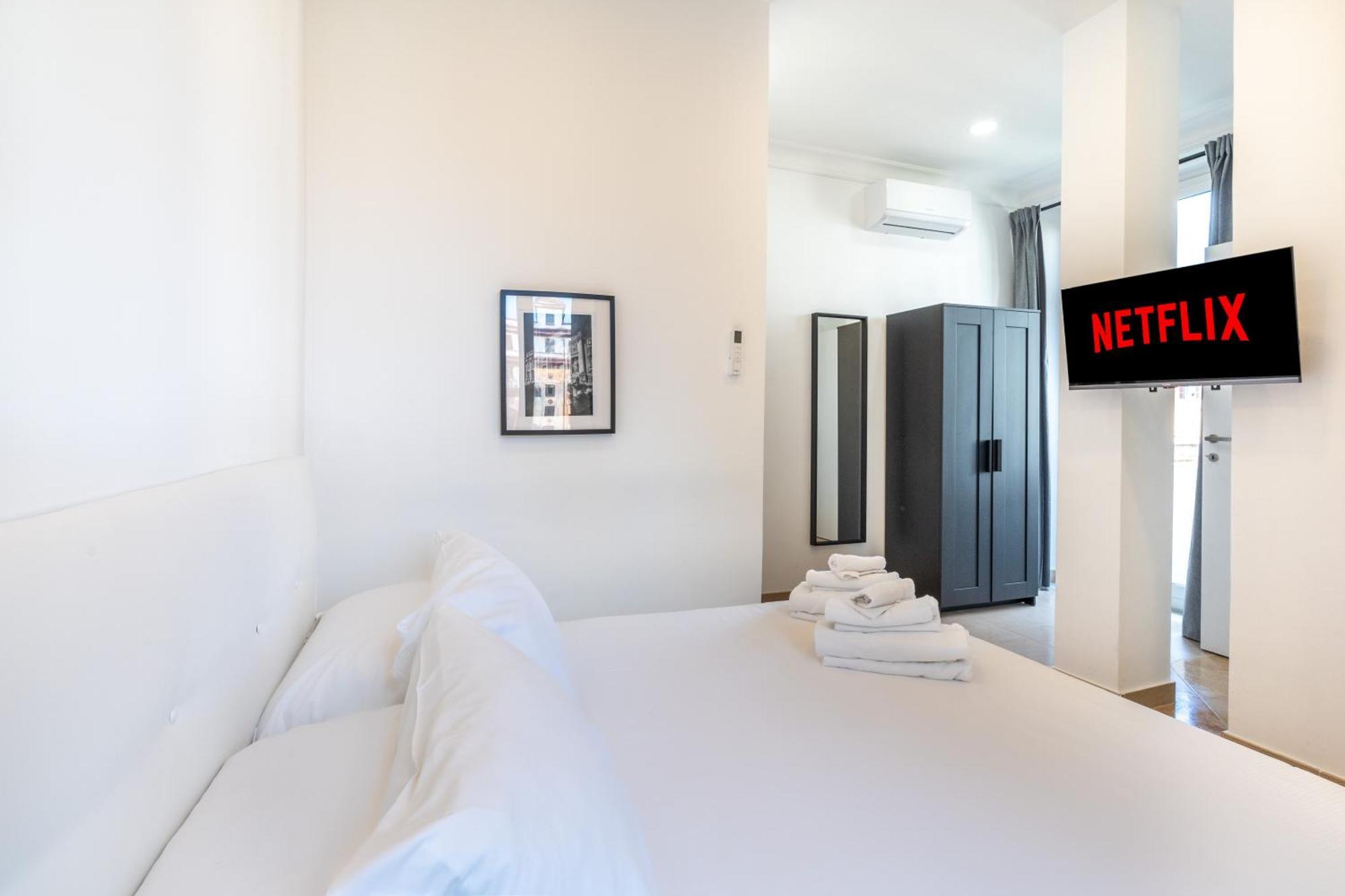 San Giovanni Comfort Suite Roma Esterno foto